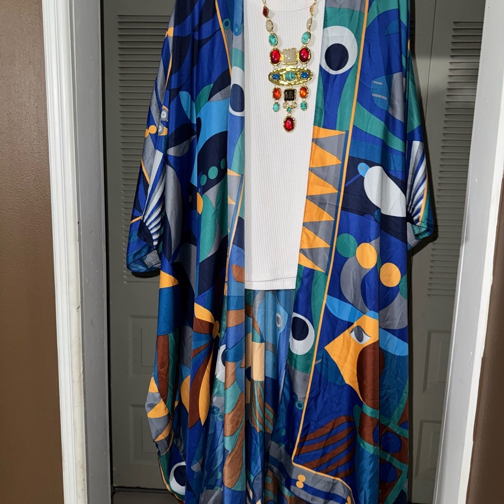 Vibrant Geometric Patterned Duster Os - image 2